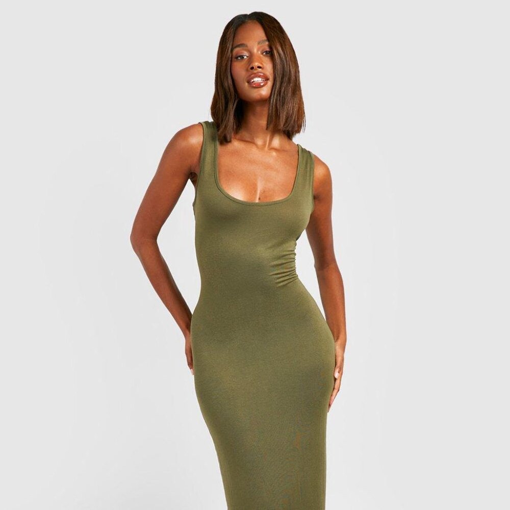 Boohoo maxi dress, khaki, size 4